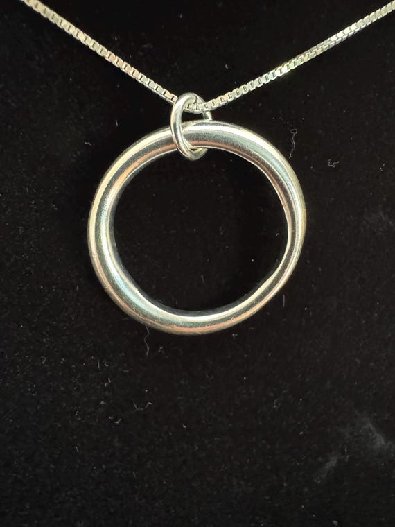 Sterling Silver Round Circle Necklace