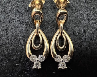 Vintage 14 Karat Yellow Gold Diamond Earrings