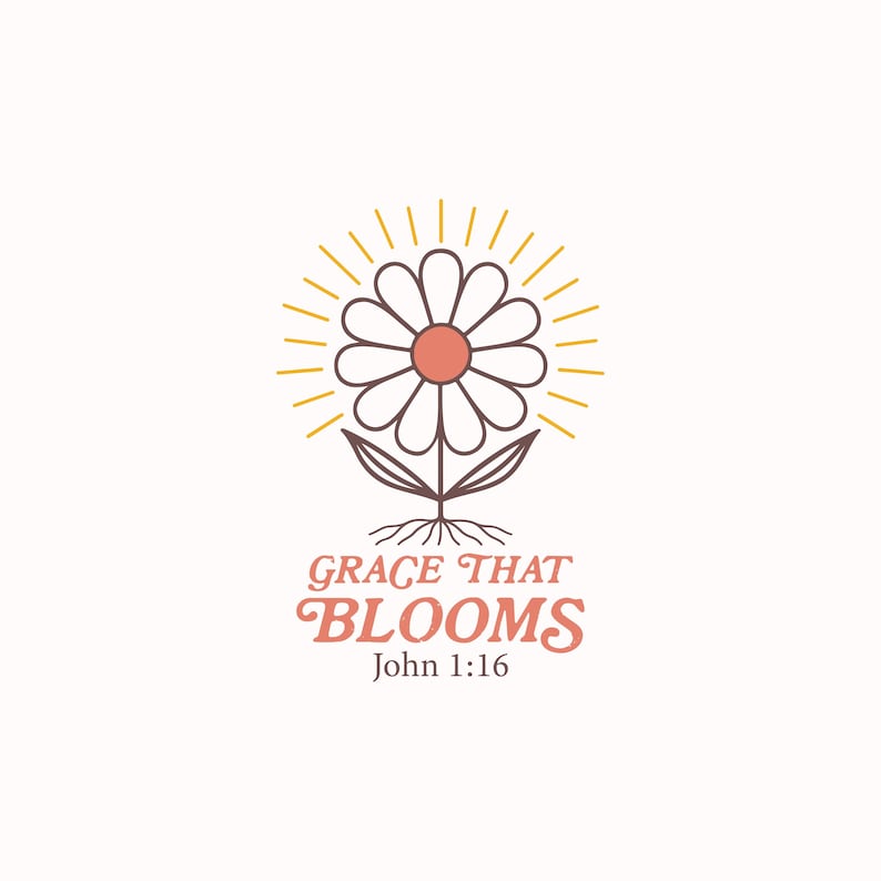 Puede incluir: Ilustraci&oacute;n de una margarita con centro melocot&oacute;n y p&eacute;talos blancos, rodeada de rayos de sol amarillos. El texto "GRACE THAT BLOOMS" en escritura melocot&oacute;n est&aacute; debajo, con "John 1:16".