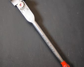 Irwin adjustable drill bit for drill brace.