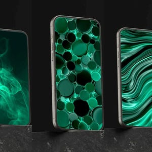 Emerald Phone Wallpaper Bundle – Smoke, Metallic Bubbles & Liquid Metal, Green Aesthetic, Glossy Abstract Background Set