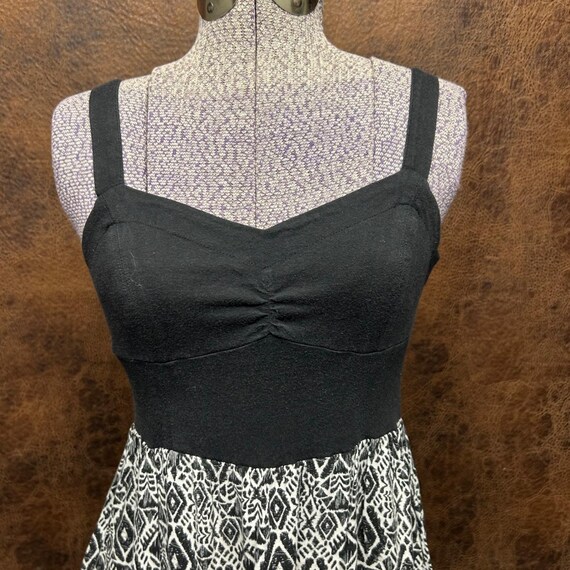 MUDD Medium Maxi Aztec Pattern Black Bodice Cross… - image 1