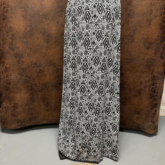 MUDD Medium Maxi Aztec Pattern Black Bodice Cross… - image 5