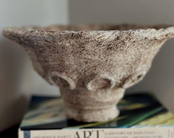 Decoratieve kom met basis rustieke steenachtige textuur Handgeschilderd Groot formaat