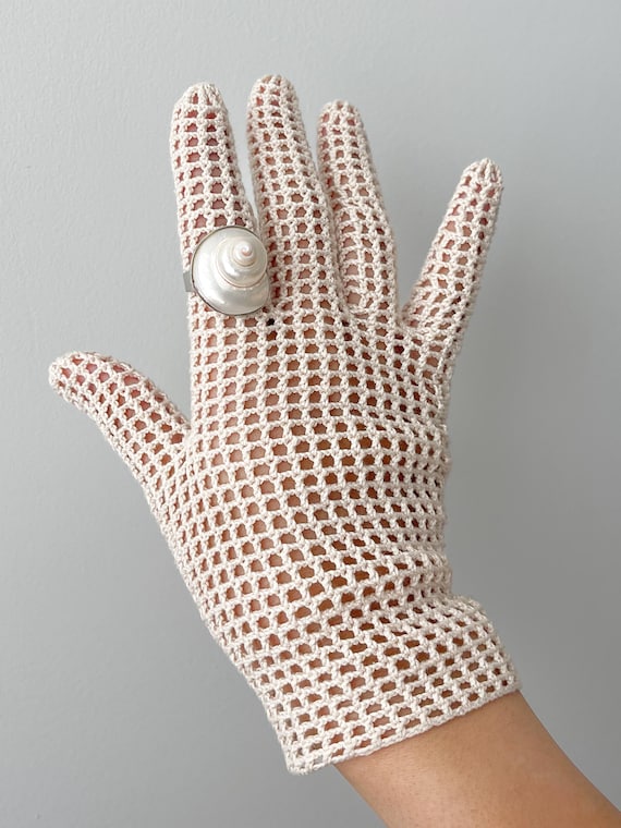 Crochet Gloves Tutorial | Anatomical Fit Filet Design (PDF Download) | Munsanara
