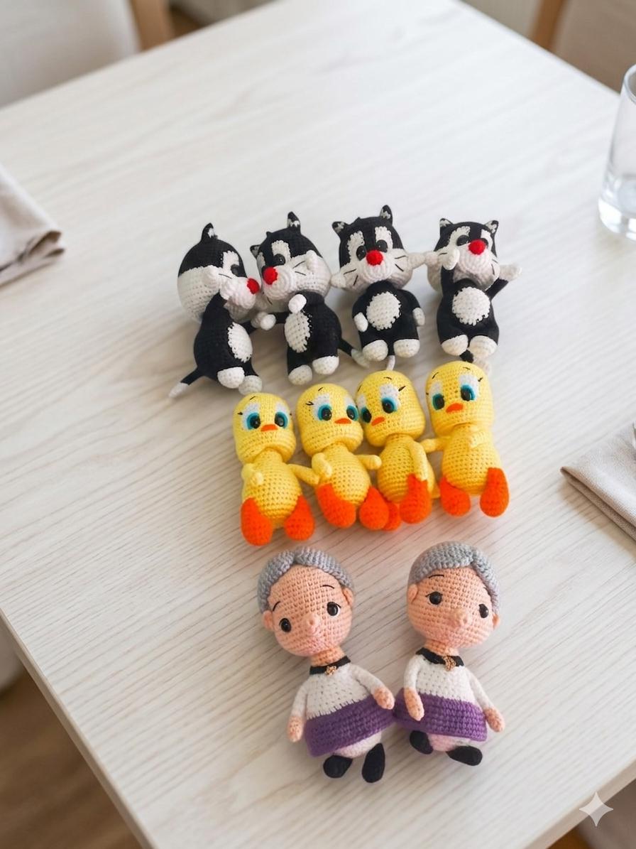 Tweety and granny - Etsy 日本