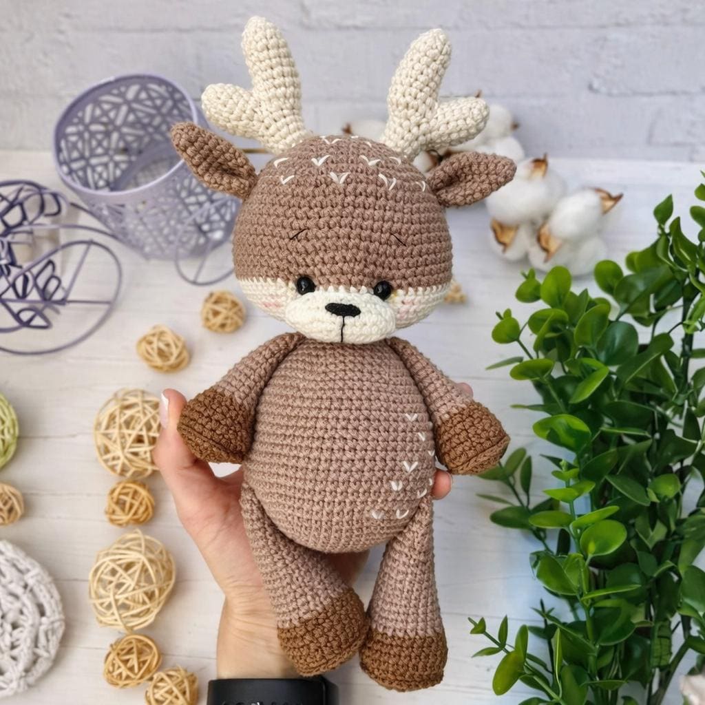30 Deer Crochet Patterns for Woodland, Holiday, and Amigurumi Projects 3 Huggable Reindeer Plush Toy