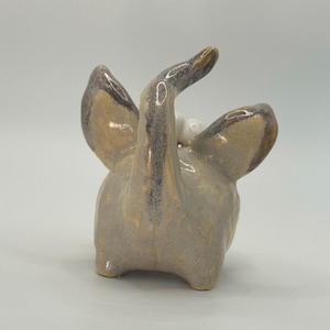 Scultura mostruosa in ceramica, pezzo unico realizzato a mano, ceramica stravagante