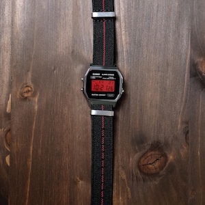 Custom Casio A158WEA-1EF Uhr, schwarz-rot gestreift, Display-Modifikation – NATO-Armband, Vintage-Digitaluhr F91W G-Shock Mod AE1200 AQ230 A168W Bild 7