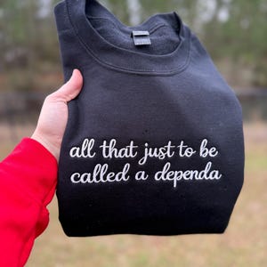 Militair Dependa-sweater met ronde hals | Grappige kleding voor militaire vrouwen