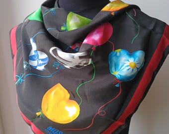 Pañuelo de seda vintage Moschino Cheap & Chic con estampado de globos de corazón (65 x 65 cm) Nuevas etiquetas
