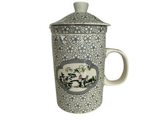 Porcelain Tea Infuser Mug With Lid Chinese Floral Pattern Tea Steeper Cup
