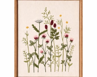 植物刺繍アート額装ワイルドフラワーテキスタイル壁飾りコテージコア