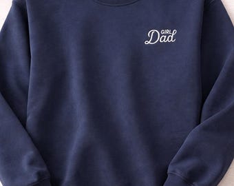 Sudadera Barstool Sports “Girl Dad” azul marino con cuello redondo, regalo para papá.