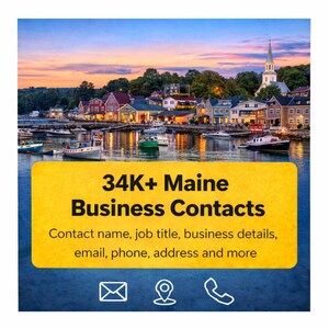 Peut inclure: Image d'une ville côtière pittoresque au coucher du soleil avec des bateaux dans le port. Un rectangle jaune avec le texte "34K+ Maine Business Contacts" est au premier plan. Le texte en dessous indique "Contact name, job title, business details, email, phone, address and more."