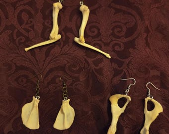 Skunk bones- Earrings Pack