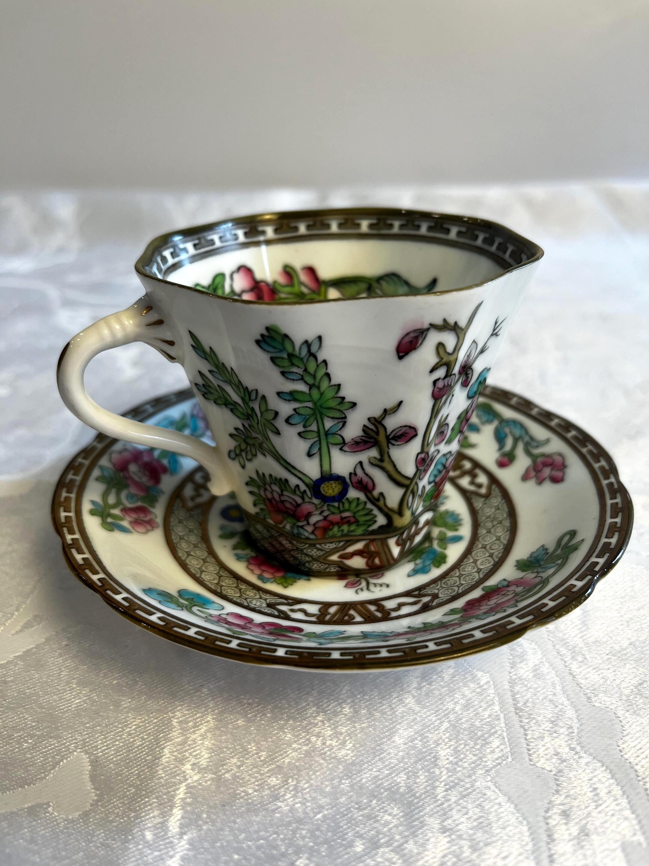 Buckingham Palace Tea Cup and Saucer - Etsy Canada