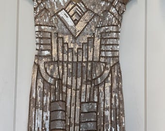 Adrianna Papell Cream Gold Beaded Dress Size 4 Cocktail Party Formal Elegance