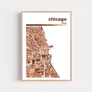Puede incluir: Una impresión enmarcada que presenta un mapa detallado de Chicago, Illinois, en tonos marrones. El nombre de la ciudad se muestra en la parte superior, con el estado debajo. Las coordenadas se muestran en la parte superior izquierda. El mapa es una representación geométrica.