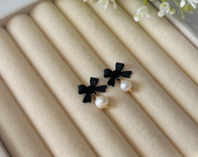 Freshwater Pearl in Black Bow Stud Earrings | White Pearl | Minimalist Island Style Bridal Jewelry