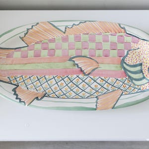 Bandeja de cerámica para servir/decoración de pared "Fish Story" de MacKenzie-Childs imagen 2