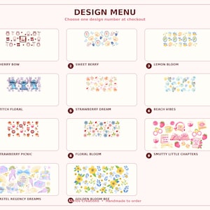 K&ouml;nnte beinhalten: Ein Designmen&uuml; mit 11 verschiedenen Designoptionen, jeweils in rechteckigem Format. Die Designs umfassen Illustrationen von Kirschen, Beeren, Zitronen, Stitch, Erdbeeren, Strandelementen, Picknickartikeln, Blumen und mehr. Der Text oben lautet "DESIGN MENU".