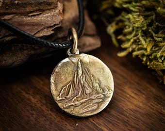 Messing personalisierte gravierte Berg Anhänger Halskette, handgemachte rustikale Schmuck, Messingkette