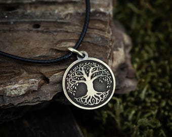 Baum des Lebens handgemachte rustikale Messing Yggdrasil Anhänger, Boho Herren Halskette, mythologische Wald Messing Anhänger