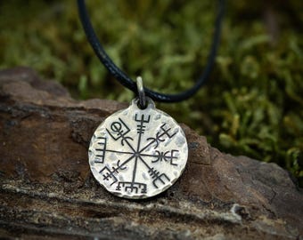 Vegvisir Viking Pendant Necklace: Norse Directional Symbol, Oxidized Brass (Personalized Engraving, Gift Box Included)