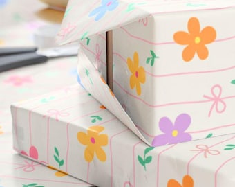 Blommigt omslagspapper, Pastellblommor och rosetter, Presentpapper för fest