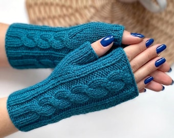 PATRÓN DE TEJIDO - Guantes sin dedos fáciles con punto trenzado. Guantes básicos de invierno para calentar las manos. Descarga digital instantánea en PDF.