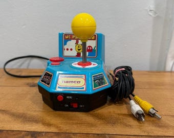 Vintage Namco Ms. Pac-Man Plug & Play Arcade Joystick Console