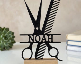 Hair salon decoration with desired name - Personalized name stand made of PLA & real beech wood - Gift for hairdressers, hair salon decoration