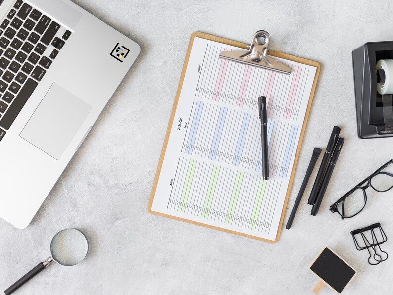 Horizontal strategy worksheet 2026 designed for consultants and founders who plan in quarterly cycles rather than monthly spreads.