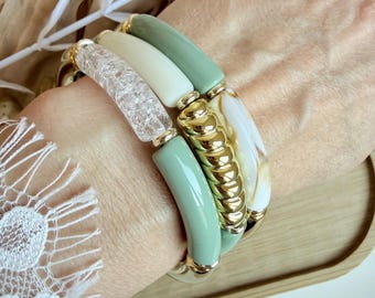 Pulseira rígida boho - Pulseira Buda - contas tubulares curvas - estilo minimalista vintage - verde menta e dourado - presente para o Dia das Mães