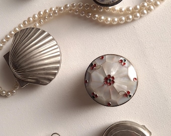 Vintage & Antieke Pillendoosjes | Verzamelbare minidoosjes | Mini sieradendoosjes | Ringendoosjes