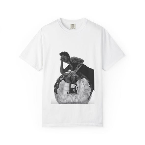 Kiss All The Time Disco Ball T-Shirt | Harry Styles Inspired Tour Top