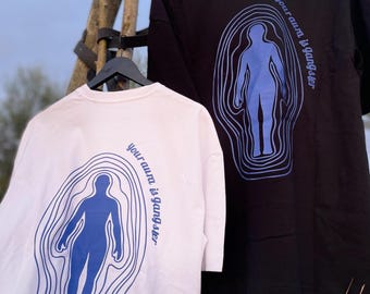 Oversized Unisex T-Shirt „Your Aura Is Gangster", Aura Silhouette Shirt, Spirituelles Statement Shirt, Graphic Tee