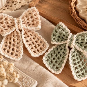 Haakpatroon voor een kanten strik, gelaagde haarstrik tutorial, haakpatroon voor een haarclip voor beginners, doe-het-zelf handgemaakt accessoire, pastelkleurig cadeau voor meisjes