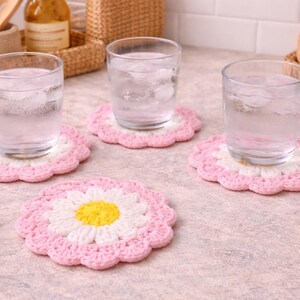 Crochet Daisy Coaster Pattern, Flower Coaster Set PDF, Cute Floral Table Decor DIY, Beginner Friendly Crochet Pattern image 3