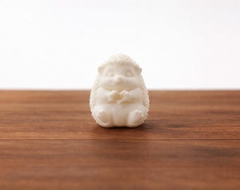 Hedgehog Heart Hands 3D Print – Paintable Figurine (PLA)