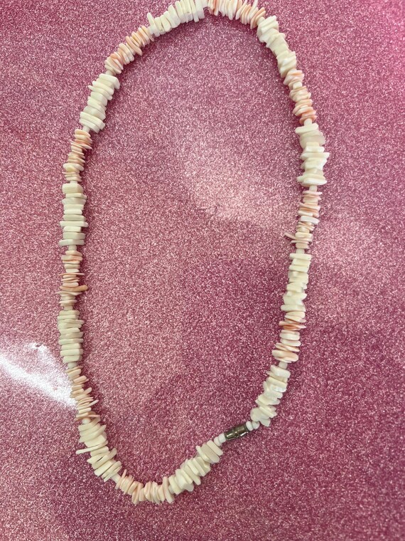 Vintage two shell chip necklaces - image 11