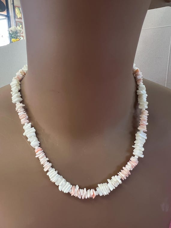 Vintage two shell chip necklaces - image 4