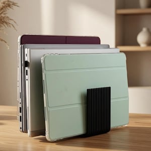 3D Printed Tablet Stand STL File – Modern Ribbed Desk Organizer (Digital Download)