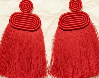 Red Handwoven Natural Fiber Statement Fringe Earrings – Rwandan Heritage Jewelry