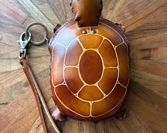 Monedero de pulsera con diseño de tortuga marrón - Cuero cosido a mano
