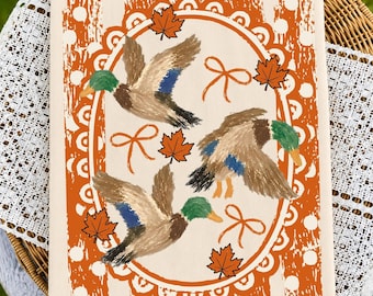 Retro Fall Mallard Duck Hunting PNG, Oval Frame 90s Flying Duck Design, Waterfowl Hunter Shirt, hunting season ducks ( digital Download)
