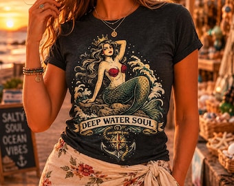 Camiseta de sirena vintage / Camiseta de sirena con diseño de tatuaje / Alma de aguas profundas / Bella Canvas Unisex / Regalo para amantes del océano