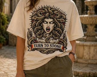 Camiseta de Medusa / Camiseta con estampado de tatuaje vintage / Camiseta de mitología / Camiseta unisex Comfort Colors / Camiseta con estampado de pelo de serpiente