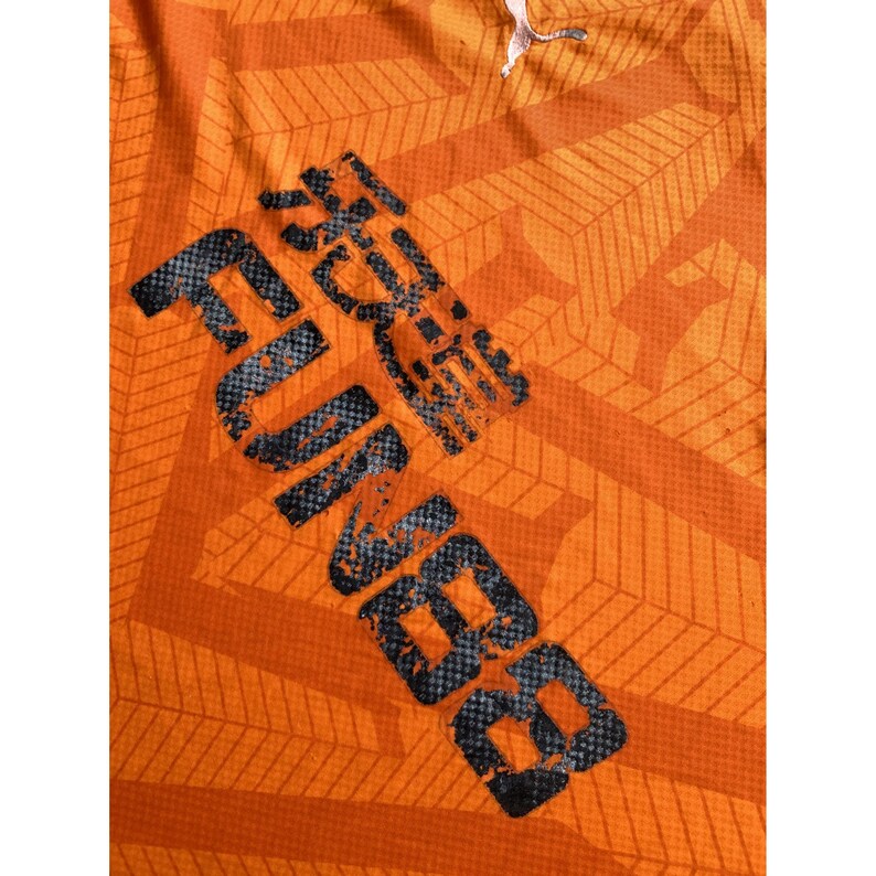 Herr Puma Orange Fotbollströja Polyester Storlek XL FUN88 Sponsor Newcastle United Vapensköld Geometriskt Mönster bild 4